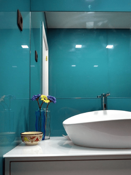 parede wc revestida vidro extraclaro lacado